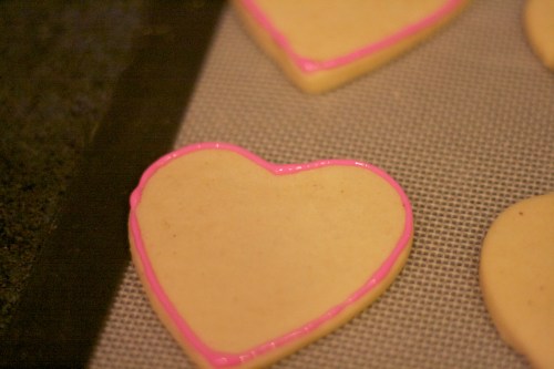 royal icing heart sugar cookies
