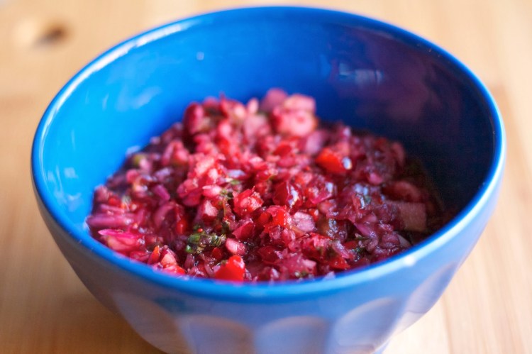holiday cranberry salsa, cranberry relish, thanksgiving, christmas appetizers, cranberry side dish
