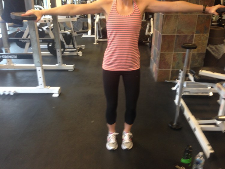 love your arms, arm workout, easy arm workout, lateral lifts, lateral raises, simply social blog, workout wednesday