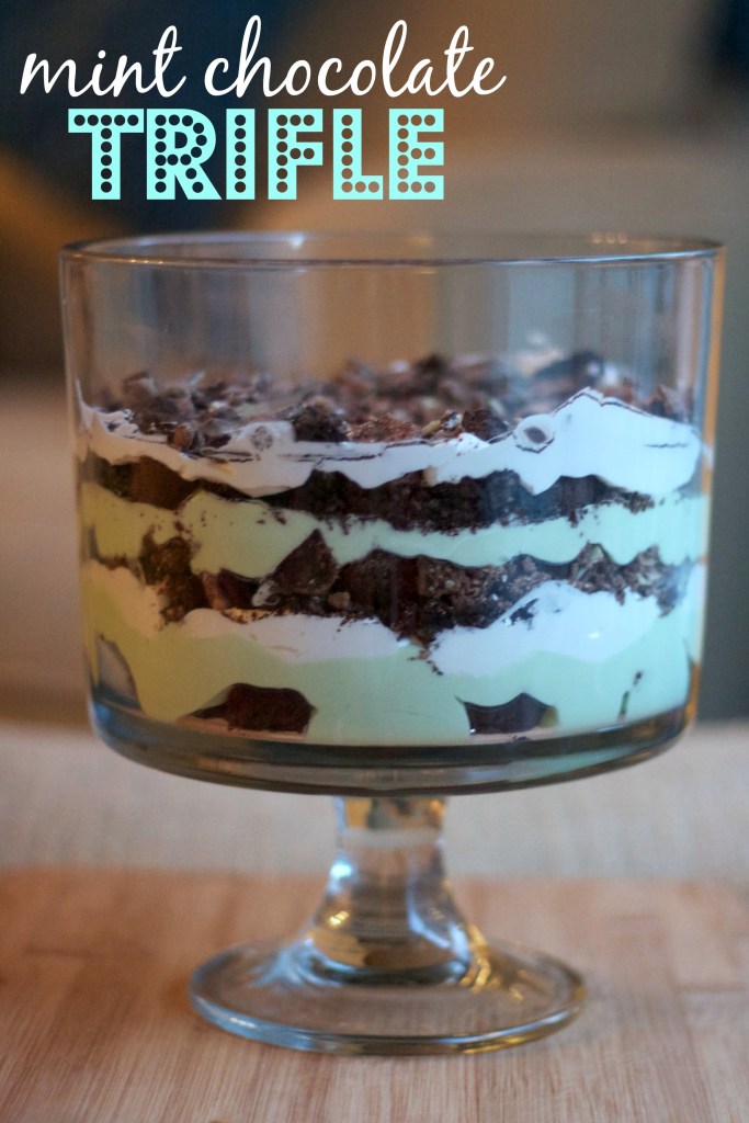 st. patrick's day mint chocolate trifle, dessert, brownie and oreo trifle