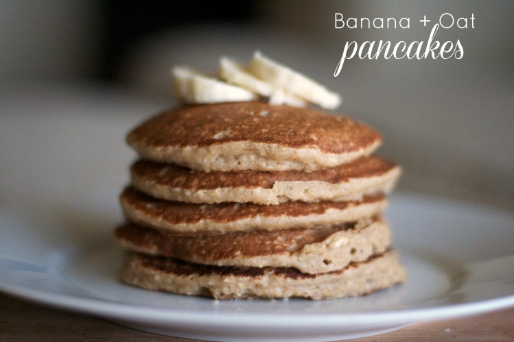 banana oat pancakes, gluten free, simple pancakes, recipes, breakfast, brunch, pancakes, 