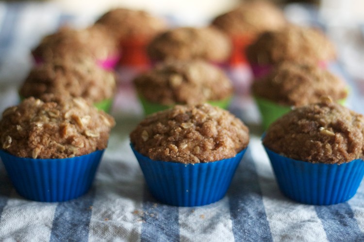new york baking company, silicone baking cups, banana crumb muffin recipes, breakfast, baking, brunch, recipes