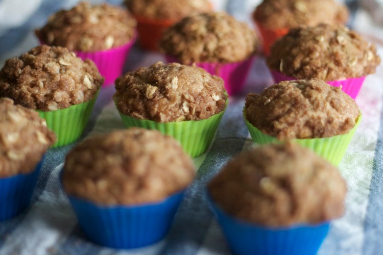 new york baking company, silicone baking cups, banana crumb muffin recipes, breakfast, baking, brunch, recipes