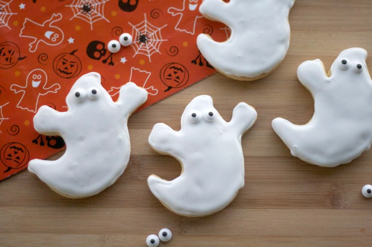 royal icing, sugar cookies, halloween, iced ghost sugar cookies, halloween dessert, cookies, sugar cookies, goblin cookies, halloween treats