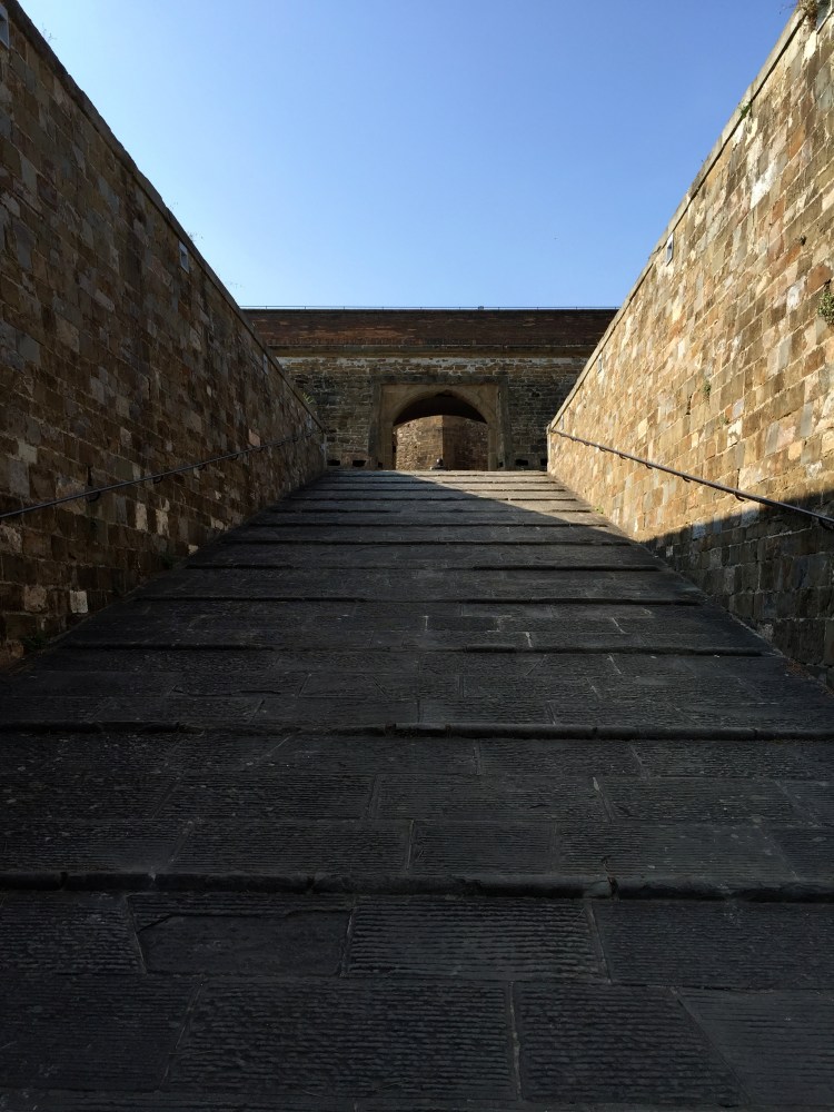 Florence, firenze, Italy, honeymoon in italy, honeymoon, wedding, travel, duomo, ponte vecchio, tuscany, la scaletta, palazzo pitti, boboli gardens, renaissance art, michaelangelo, museo de accademia, michaelangelo's david, tuscany, piazza de michaelangelo