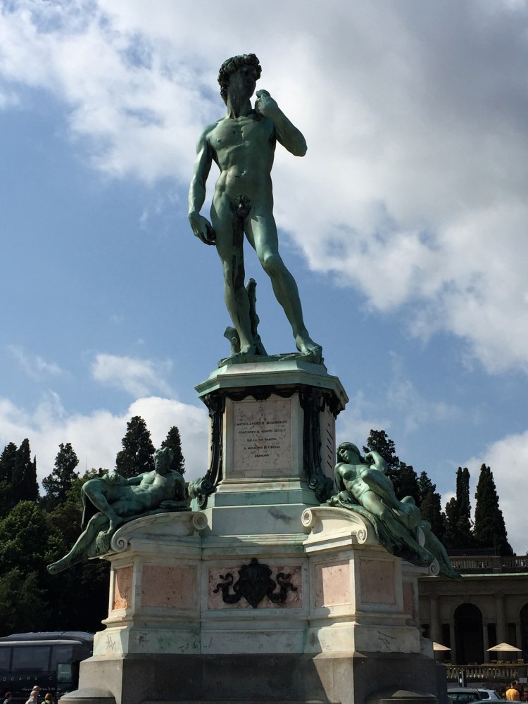 Florence, firenze, Italy, honeymoon in italy, honeymoon, wedding, travel, duomo, ponte vecchio, tuscany, la scaletta, palazzo pitti, boboli gardens, renaissance art, michaelangelo, museo de accademia, michaelangelo's david, tuscany, piazza de michaelangelo