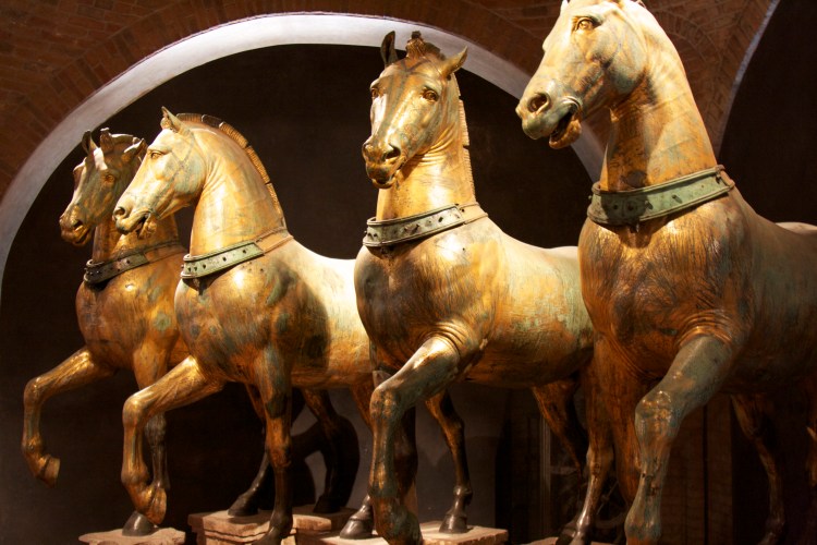 venice, italy, honeymoon in italy. cappuccino, croissant, gondola, grand canal, doge palace, st. mark's square, travel, venezia, italia, san marco, doge palace, st. mark's basilica, 