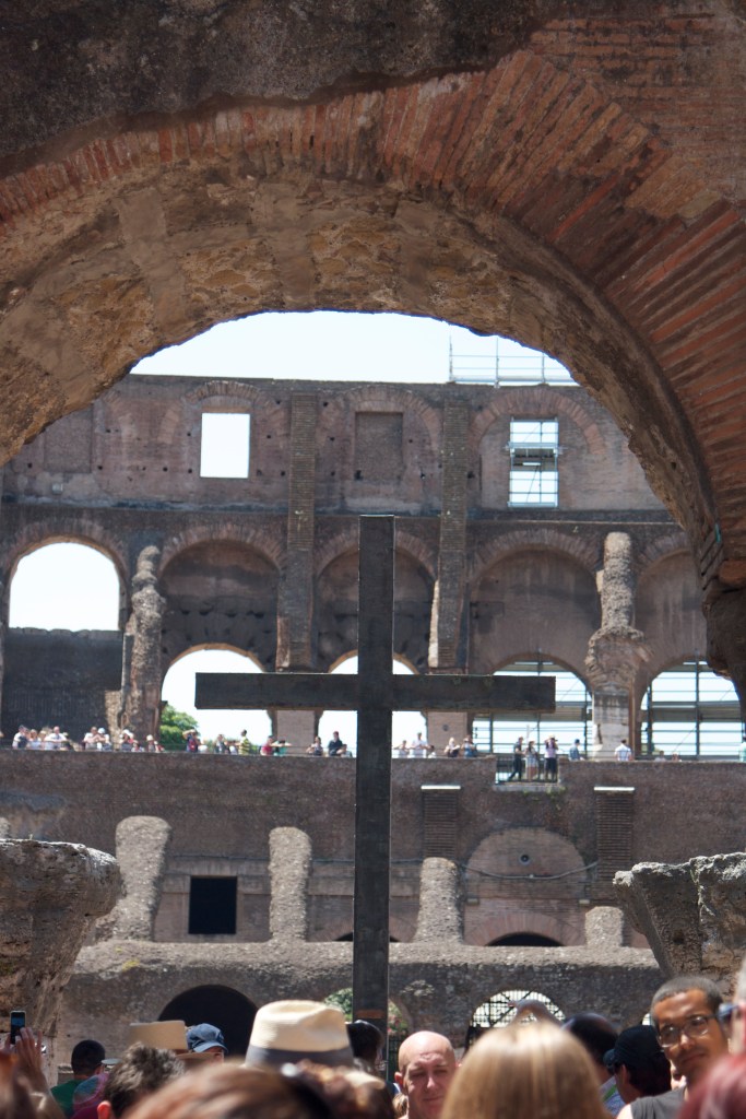 roma, rome, honeymoon in italy, colosseum, gladiator, ruins, roman forum, vacation, honeymoon,  
