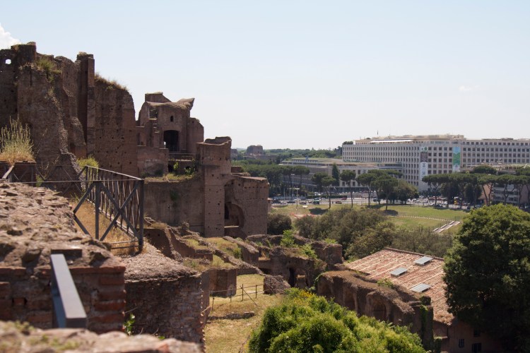 roma, rome, honeymoon in italy, colosseum, gladiator, ruins, roman forum, vacation, honeymoon,  