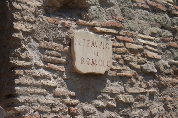 roma, rome, honeymoon in italy, colosseum, gladiator, ruins, roman forum, vacation, honeymoon,  