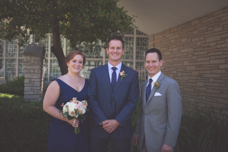 groom, wedding, springfield illinois wedding, blue suits, jcrew, tommy hilfiger, family, wedding