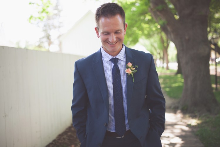 groom, wedding, springfield illinois wedding, blue suits, jcrew, tommy hilfiger, family, wedding