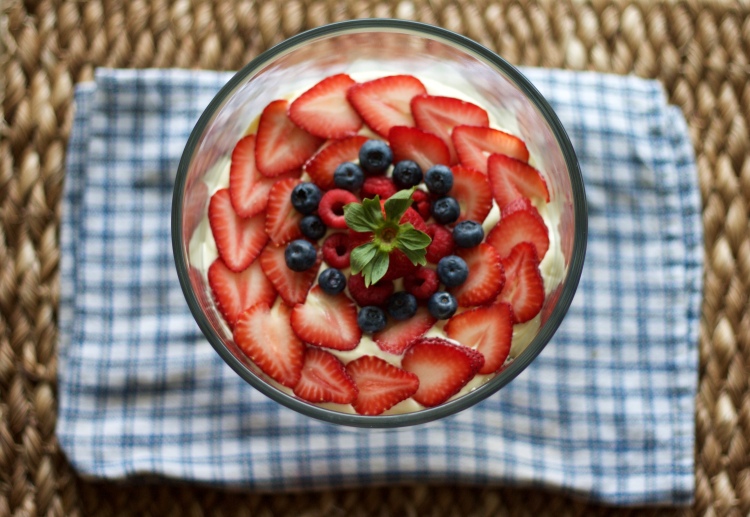 triple berry trifle, summer desserts, fruit, trifle recipes, fourth of july recipes, memorial day recipes, strawberry shortcake trifle
