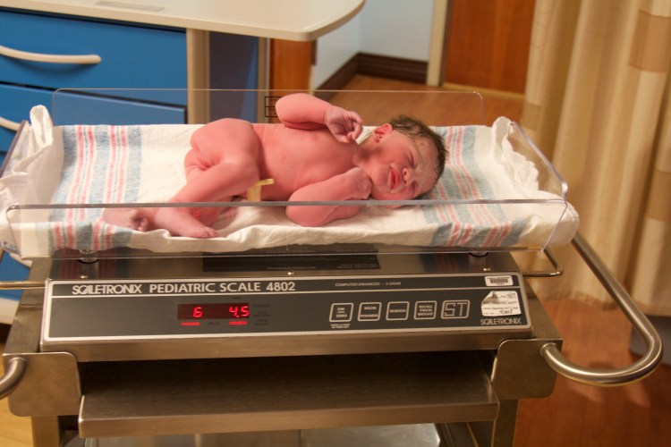 Emma Irene, birth story, newborn photos, baby girl, christmas eve, newborn, welcome emma irene