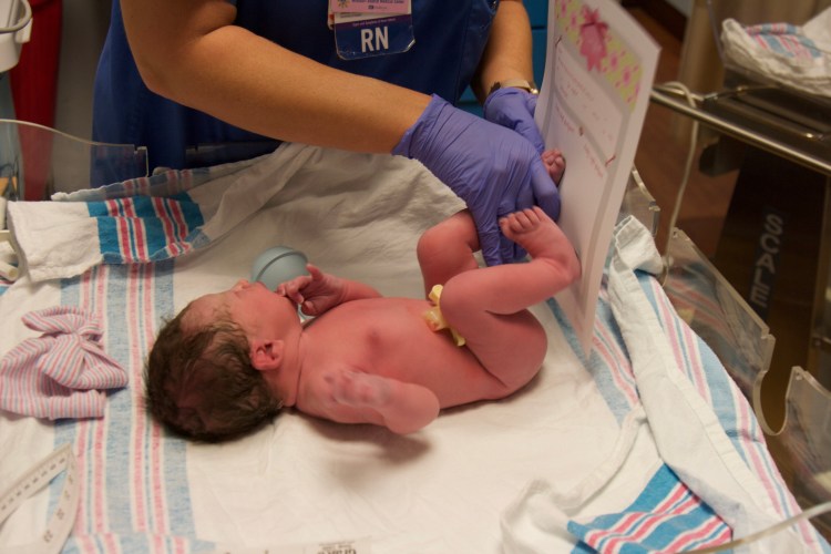 Emma Irene, birth story, newborn photos, baby girl, christmas eve, newborn, welcome emma irene